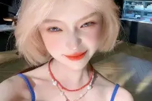 车评人陈震时隔半年多后复更连发两条推文：又一次成长感恩大家；此前其逃税百万被查多个账号被禁言