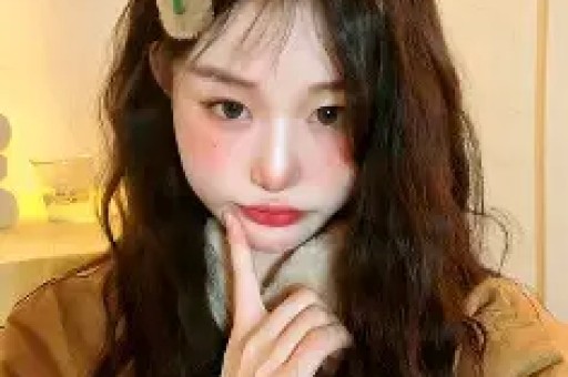 网红黄一鸣账号被封：从自曝未婚生女到遛狗冲突网红生涯大翻车